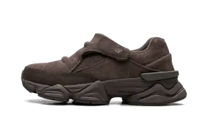 8040 "Brown" U8040UOA