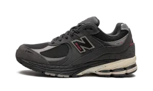 2002R "Grey / Black" M2002RGV