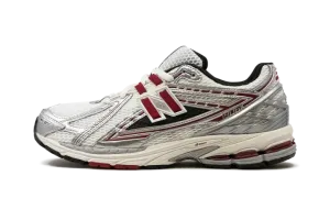 1906R "Silver / Crimson" M1906REA