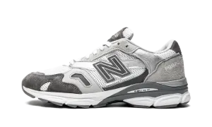 920 "Beams x Paperboy Paris" M920PPB