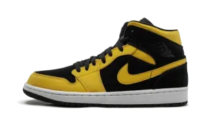 Air Jordan 1 Mid "Reverse New Love" 554724 071