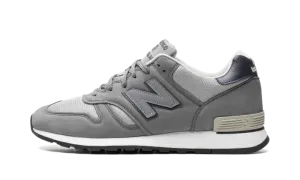 670 "Made in England - Grey"