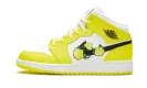 Air Jordan 1 Mid GS "Dynamic Yellow" AV5174 700