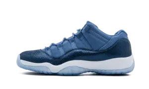 Air Jordan 11 Retro Low GS "Blue Moon" 580521 408