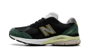 990v3 "Black / Green" M990CP3