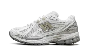 1906R "White Olivine" U1906RJO