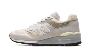 997 "Made in USA - Moonrock / Driftwood" U997GG