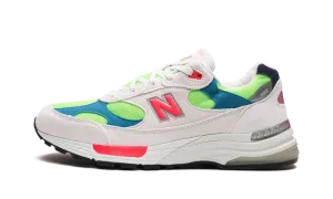 992 "White Neon Cyan" M992DA