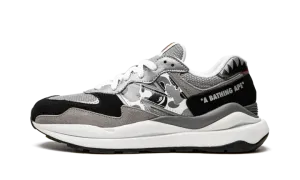 57/40 "Bape x New Balance" M5740BAP