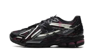 1906A "Black Drogon Berry" U1906AD