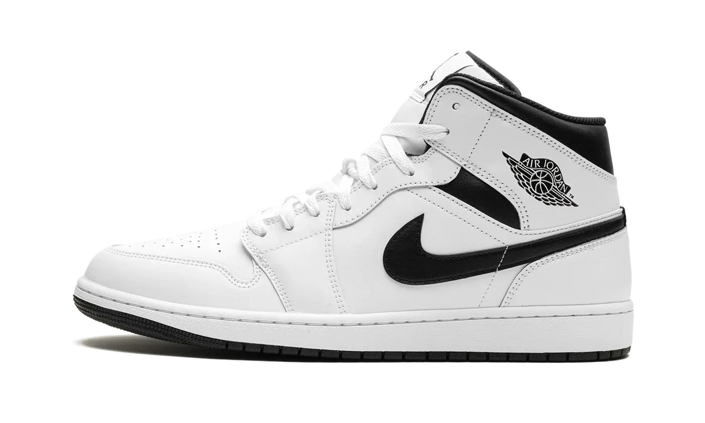 Air Jordan 1 Mid "Stormtrooper" DQ8426 132