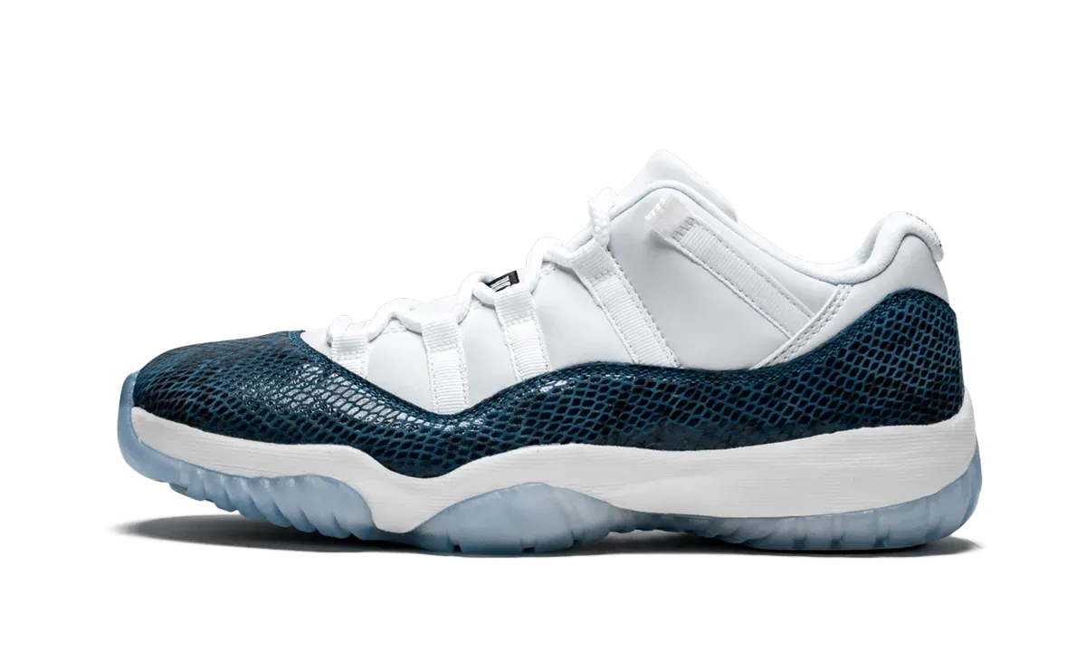 Air Jordan 11 Retro Low LE "Blue Snakeskin" CD6846 102