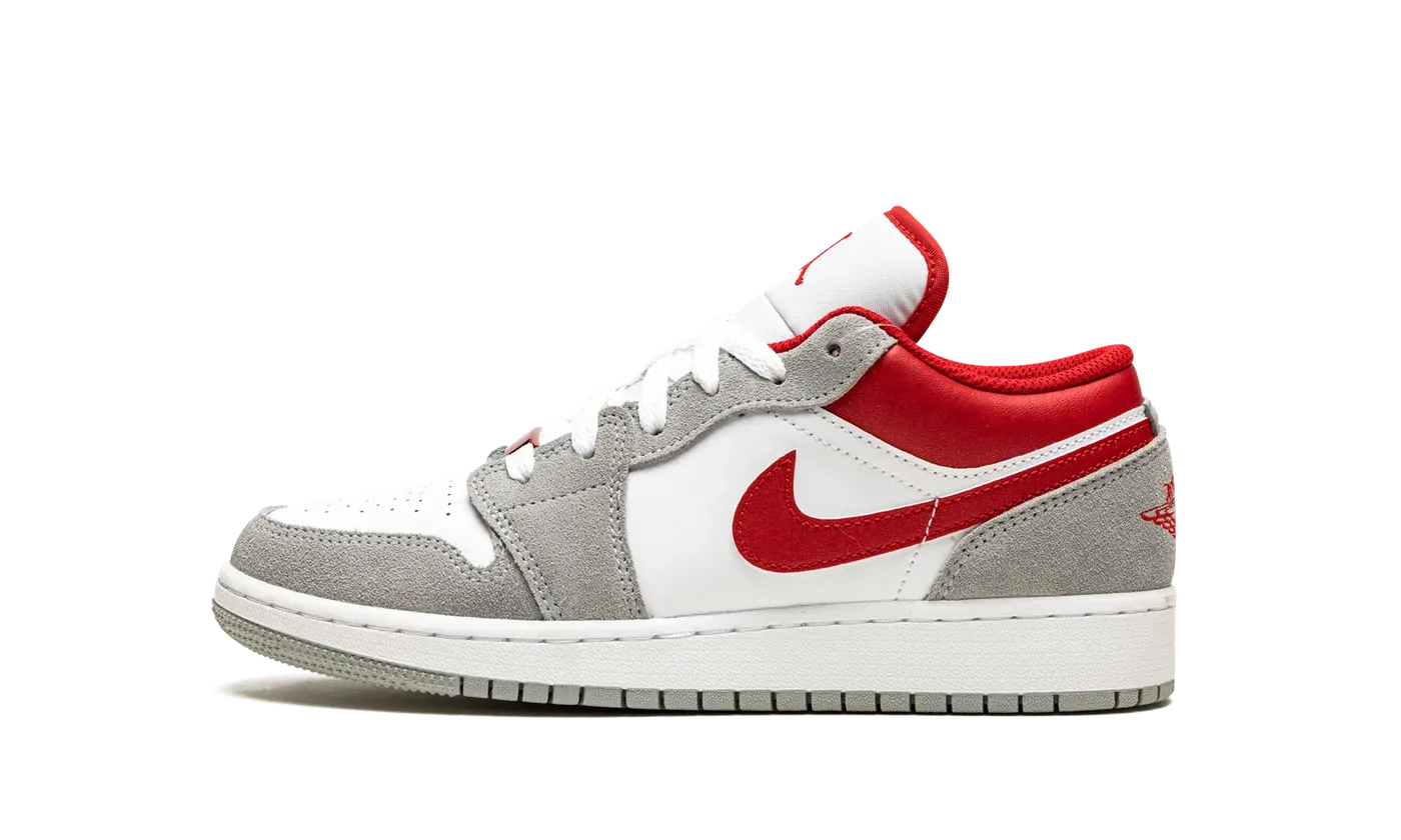 Air Jordan 1 Low SE GS "Smoke Grey Gym Red" DM0589 016