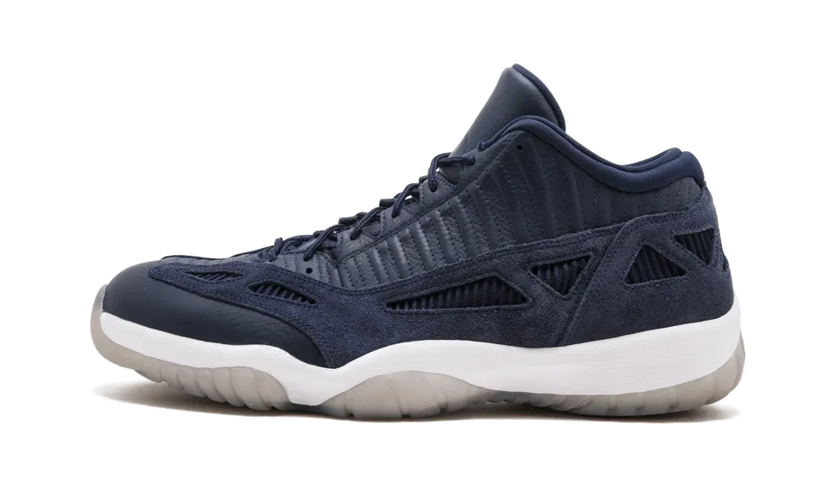 Air Jordan 11 Retro Low IE "Obsidian" 919712 400
