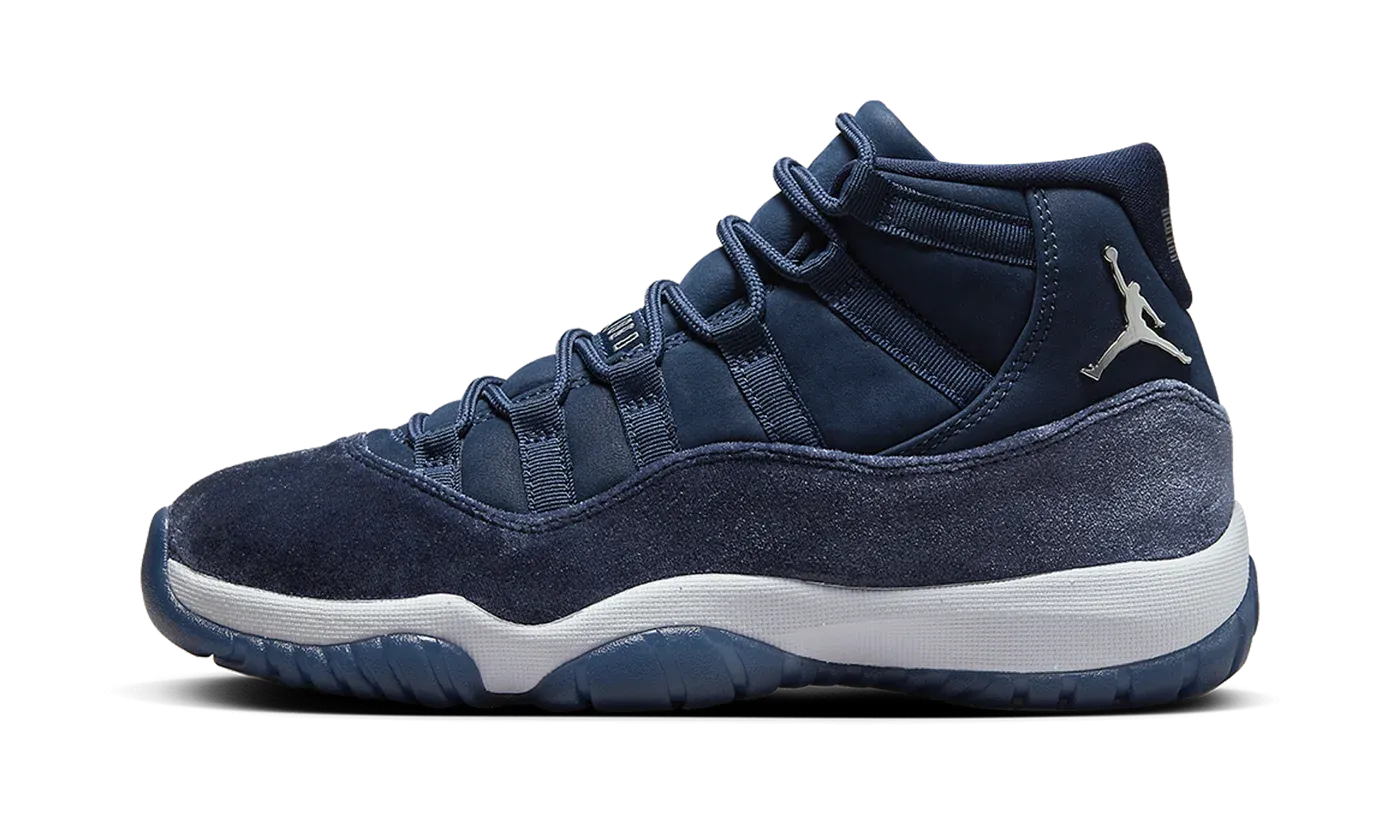 AIR JORDAN 11 VELVET WMNS "Midnight Navy" AR0715 441