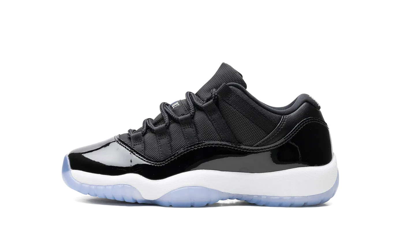 Air Jordan 11 GS "Space Jam" FV5121 004