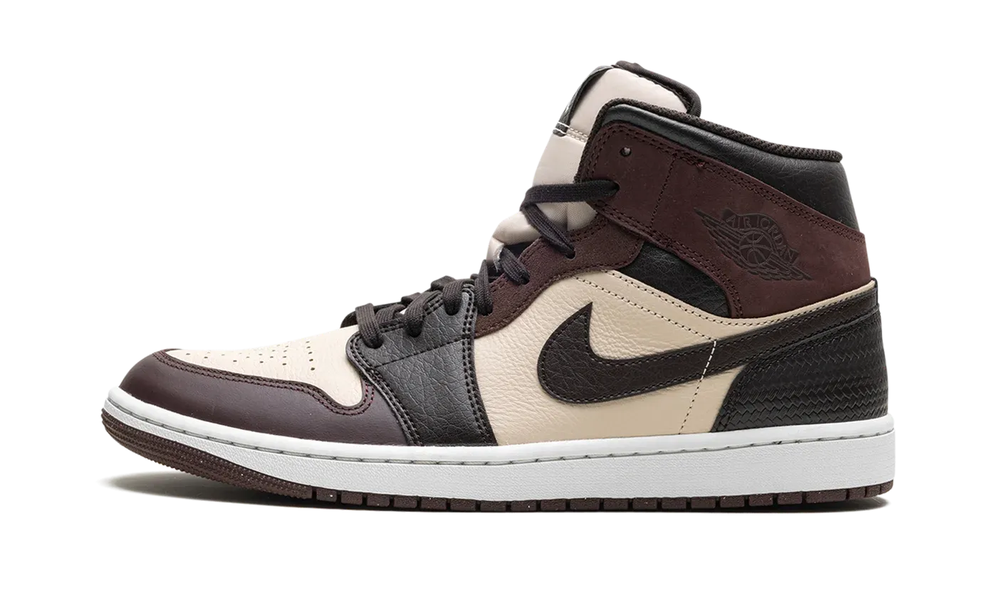 Air Jordan 1 Mid Se "Velvet Brown" FZ4359 200