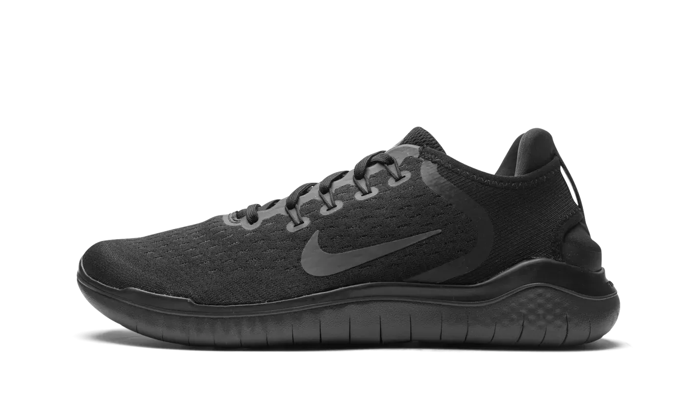 Free RN 2018 "Triple Black" 942836 002