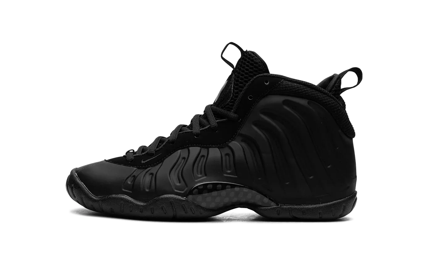 Little Posite One GS "Triple Black" FN7143 001