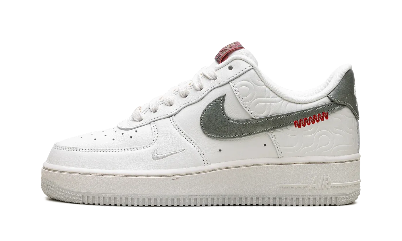 Air Force 1 Low "Year of the Snake" HV5979 130