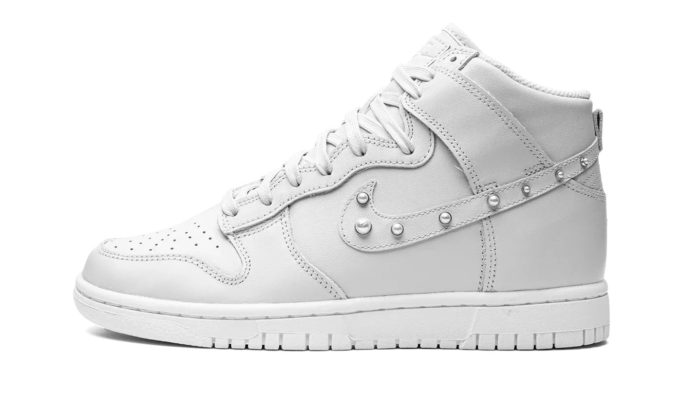 DUNK HIGH SE MNS WMNS "Dons Pearls" DR5488 001