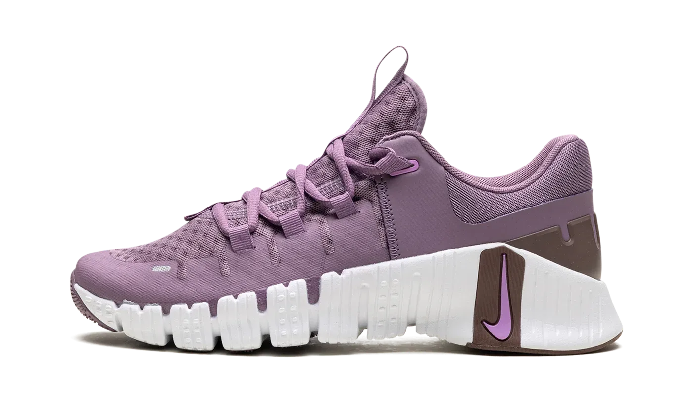 Free Metcon 5 WMNS "Violet Dust" DV3950 500