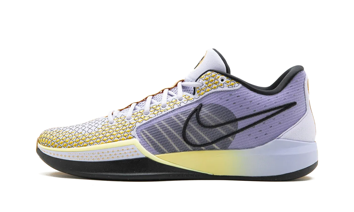 NIKE SABRINA 1 WMNS "Spark" FQ3381 501