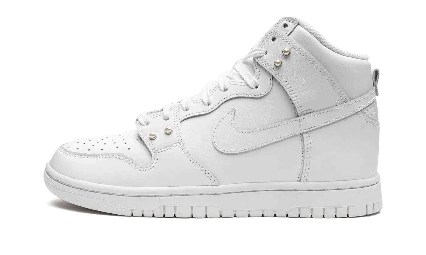 DUNK HIGH SE MNS WMNS "Pearl White" DM7607 100