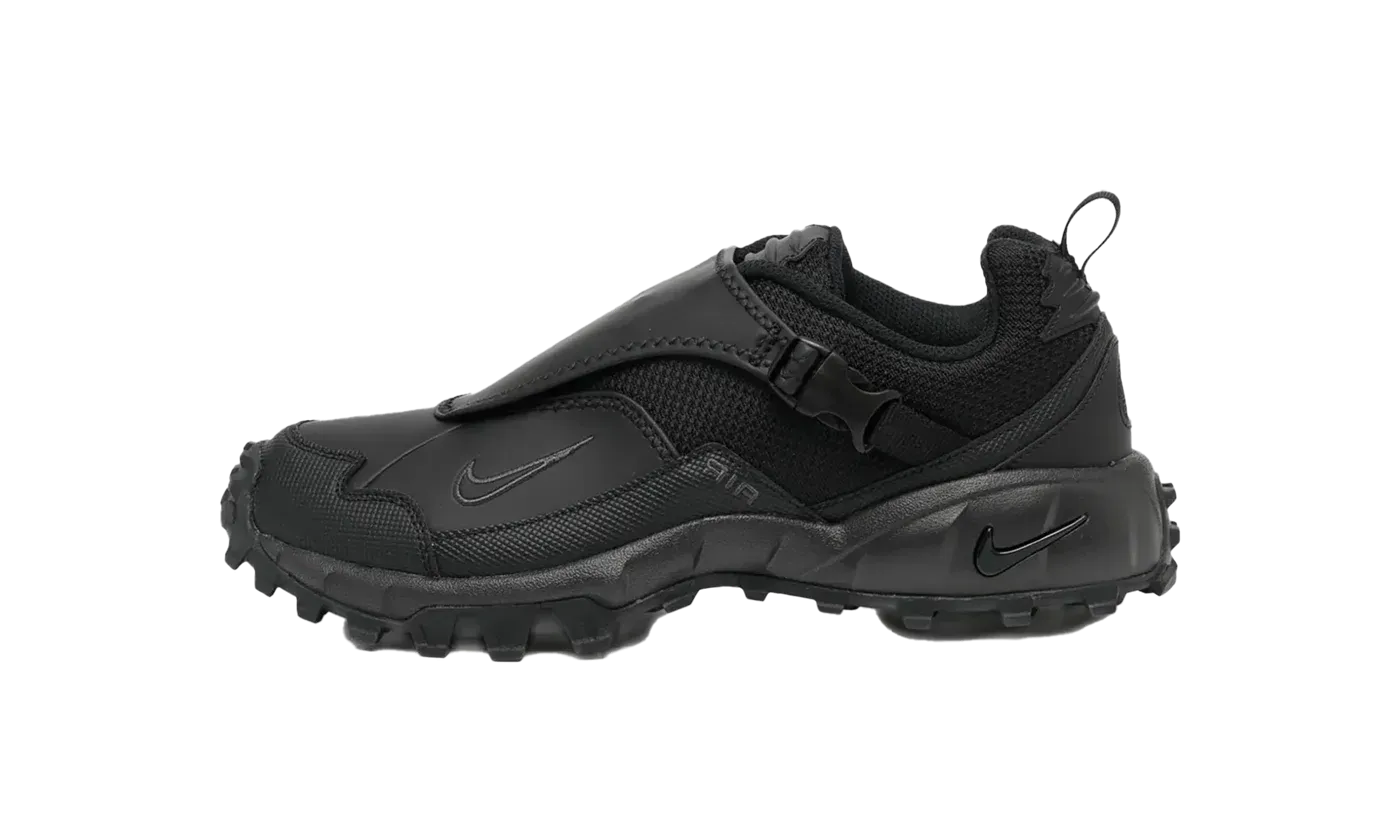 ACG Phassad "Triple Black" HM7133 002