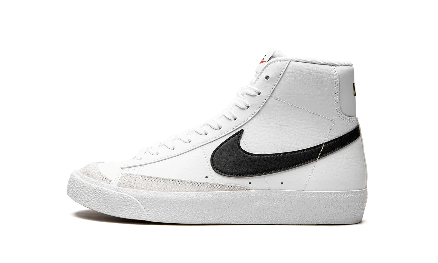 Blazer Mid '77 (GS) "White / Black" DA4086 100