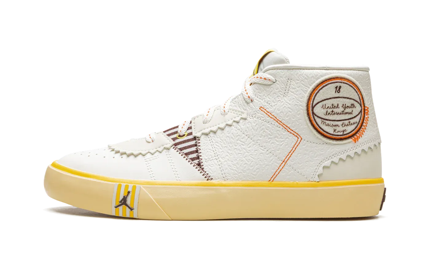 Series Mid "Maison Chateau Rouge" DO5247 122