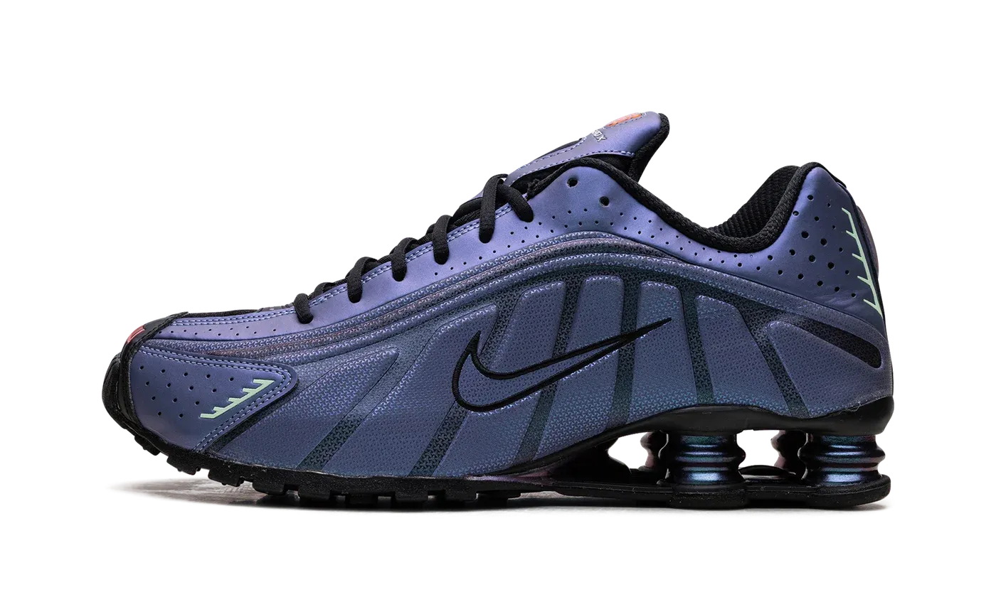 Shox R4 "Iridescent" HQ3446 001
