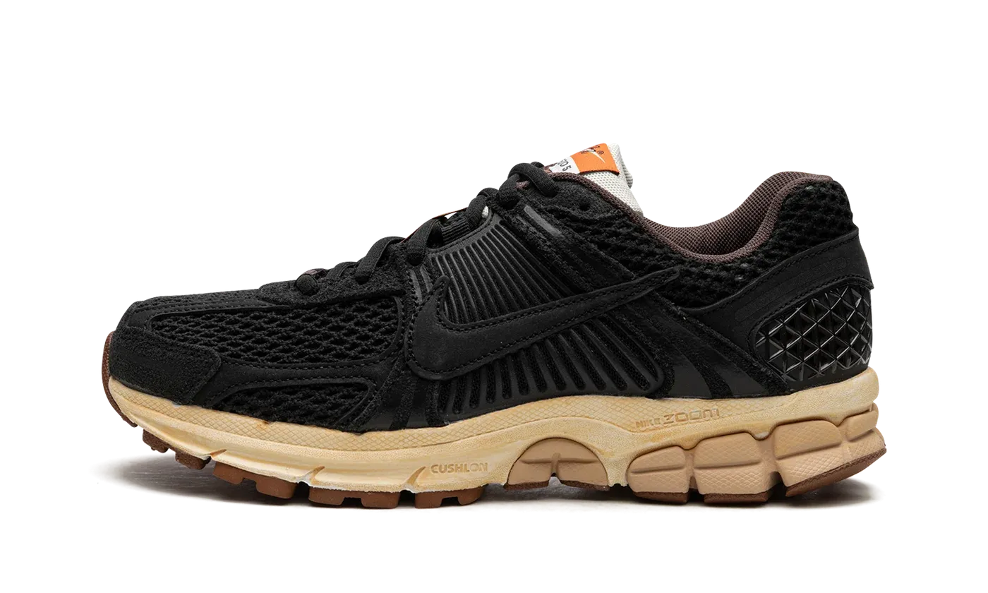 VOMERO 5 WMNS "Black / Sesame" FD0533 010