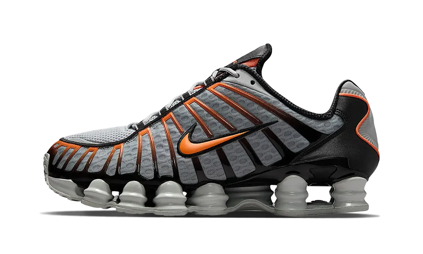 Shox TL "Bright Mandarin" AV3595 011