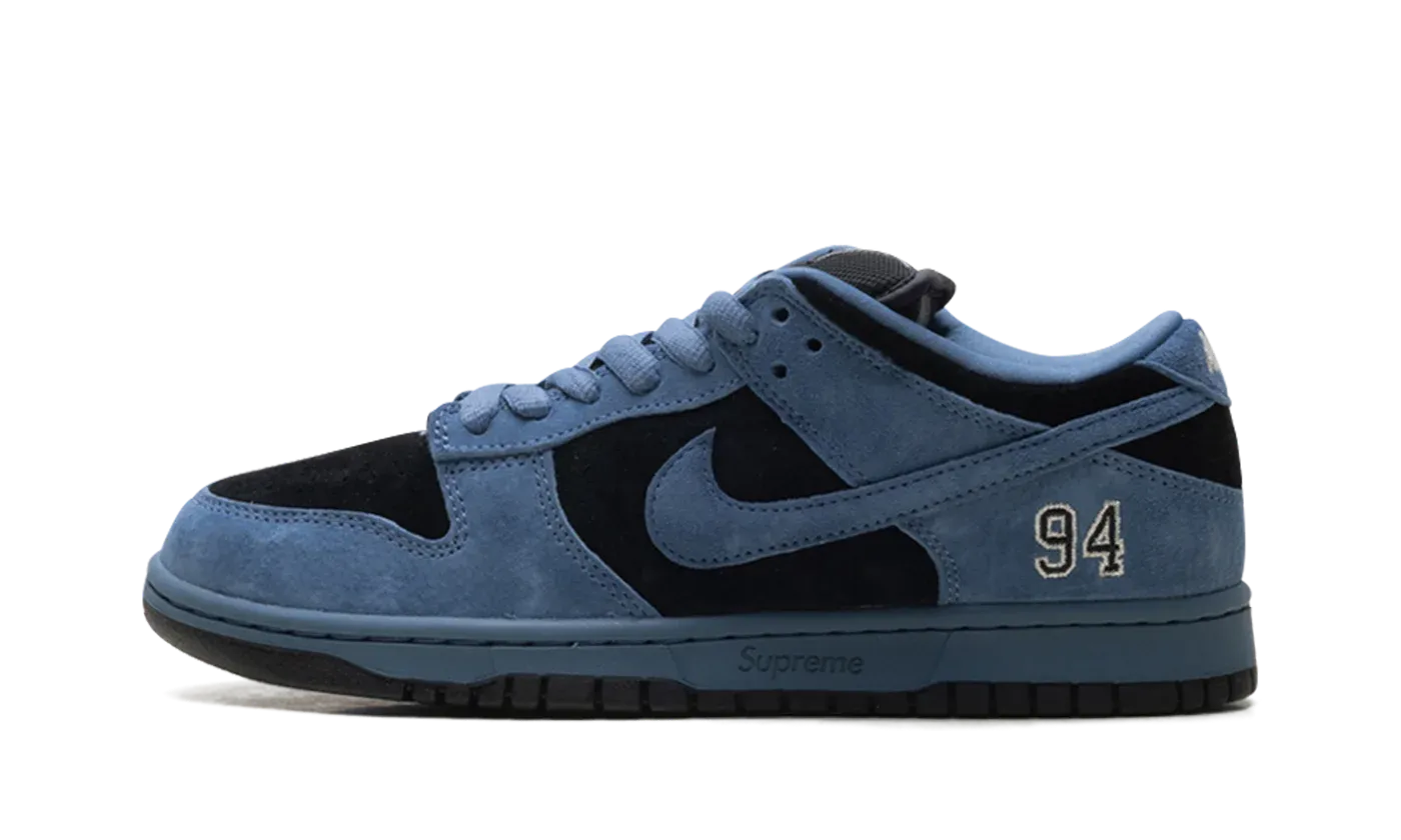 SB Dunk Low "Supreme - Ocean Fog" HQ8487 400