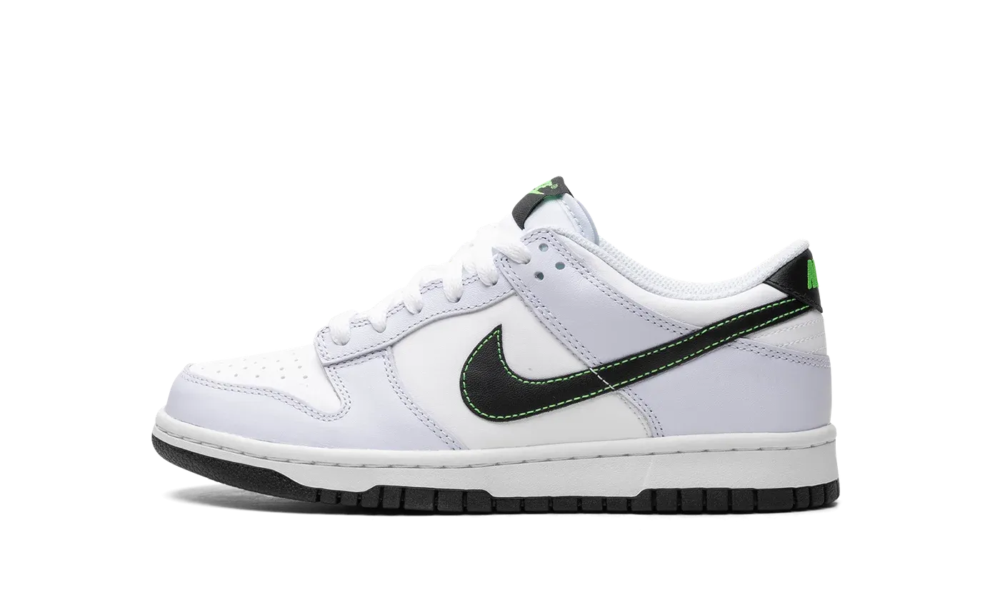 Dunk Low GS "Grey Green Strike" FB9109 107