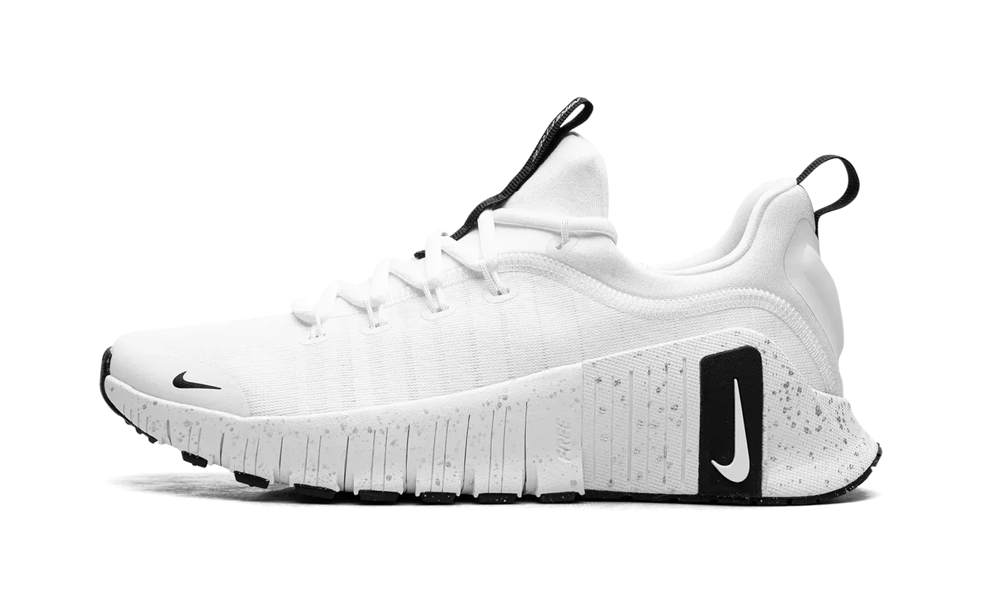 Free Metcon 6 WMNS "White Metallic Silver Light Smoke Grey Black" HQ3510 100