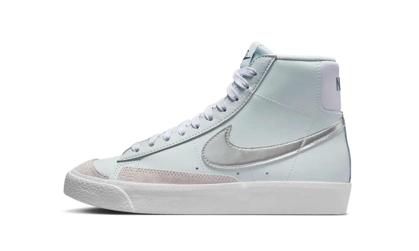 Blazer Mid '77 GS "Platinum Grape Metallic Silver" DA4086 010
