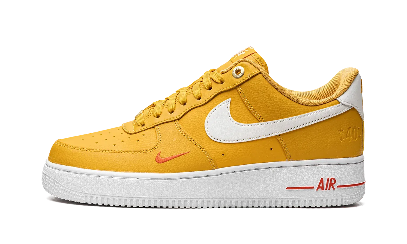 AIR FORCE 1 LO MNS WMNS "40th Anniversary" DQ7582 700