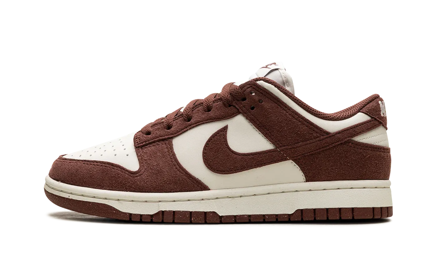 Dunk Low Next Nature WMNS "Red Sepia" HJ7673 001