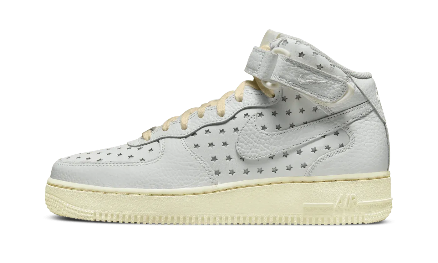 AIR FORCE 1 MID WMNS "CUT OUT STARS" DV3451 100
