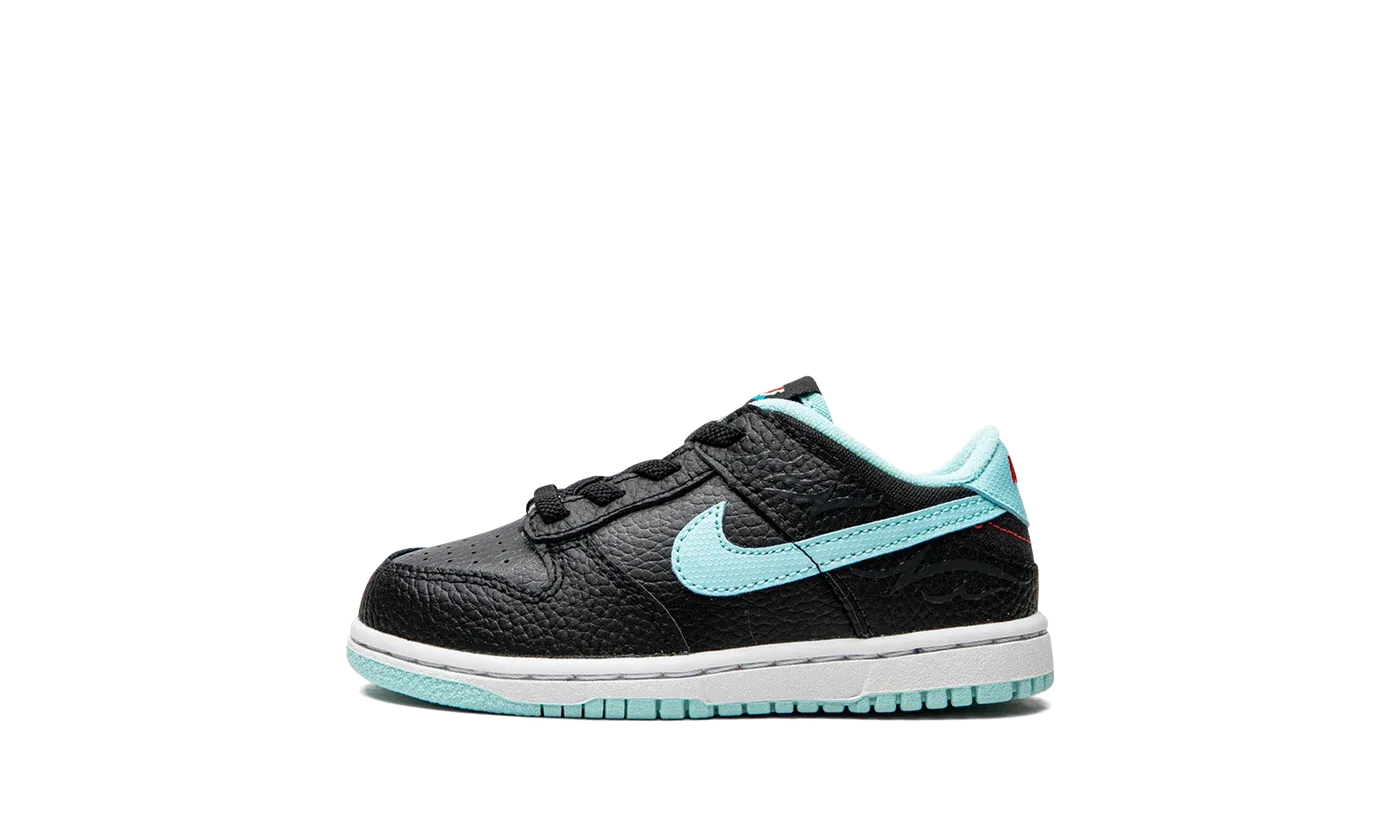 Dunk Low SE TD "Barbershop" DH9760 001