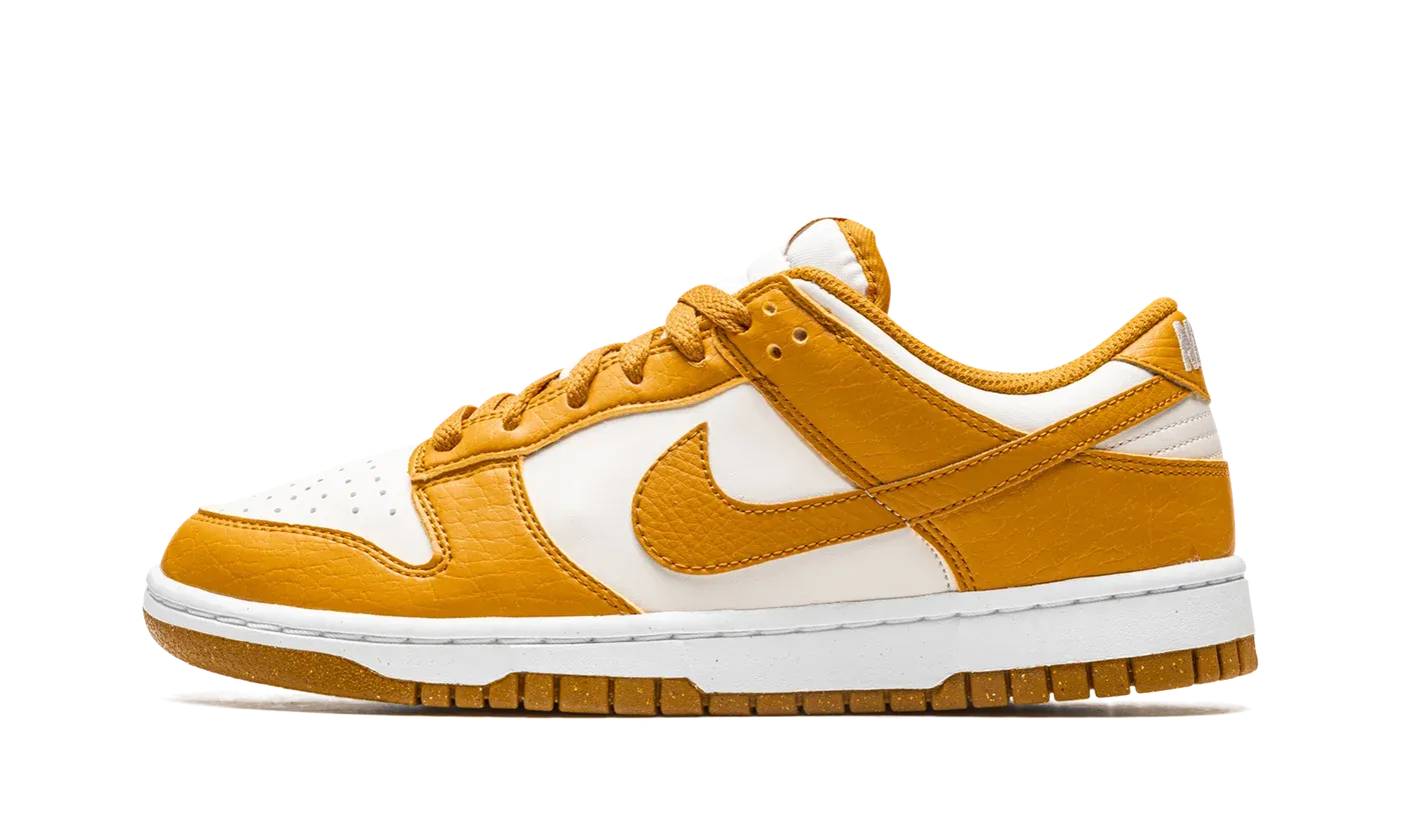 DUNK LO NEXT NATURE MNS WMNS "Gold / Phantom" DN1431 001