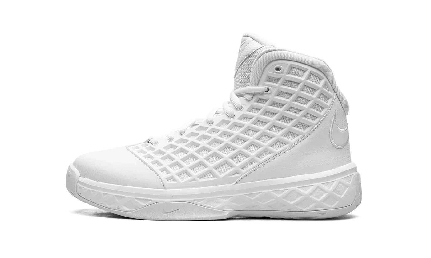 Zoom Kobe 3 Protro GS "Halo" HQ2304 100