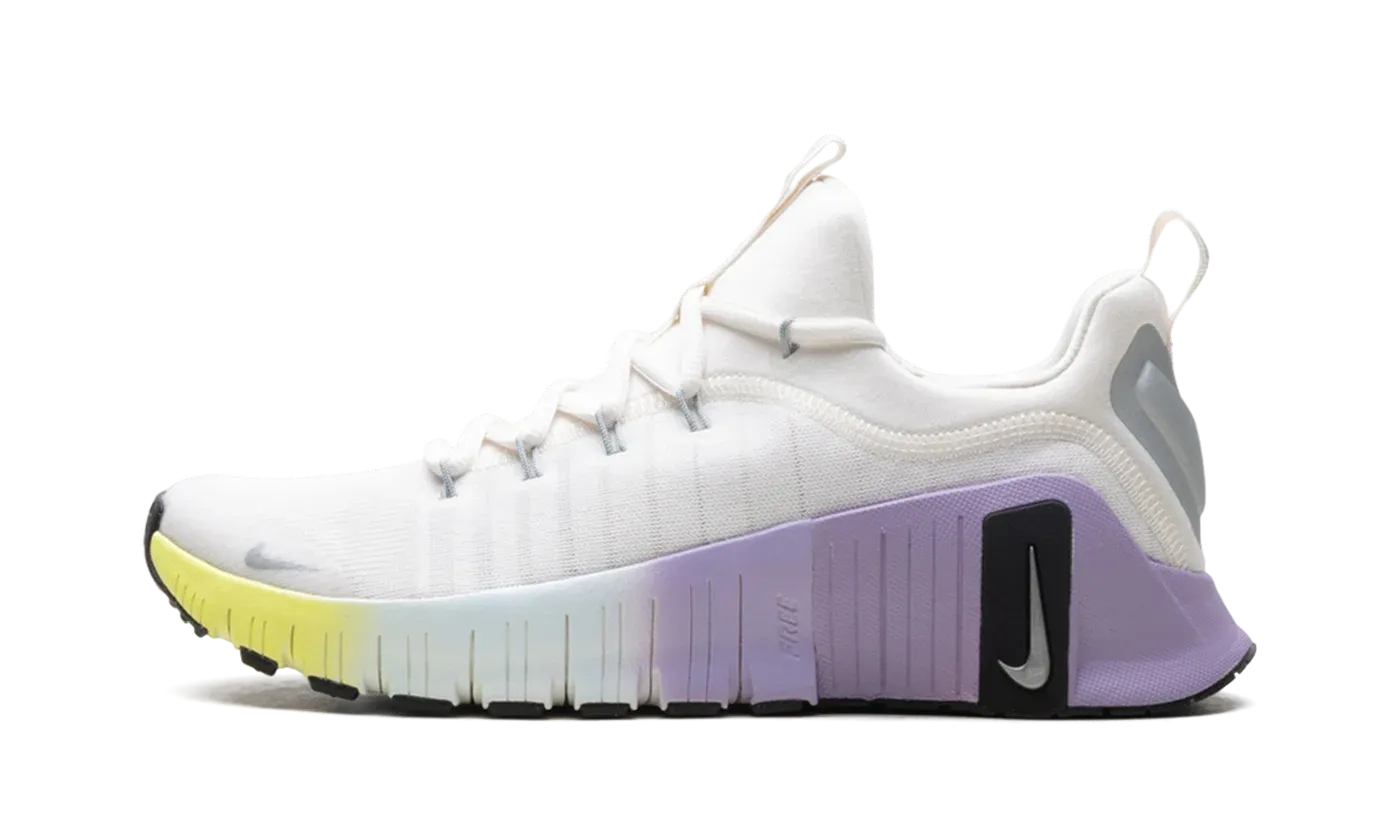 Free Metcon 6 SE WMNS "Phantom Black Hydrangeas Metallic Silver" HJ6214 001