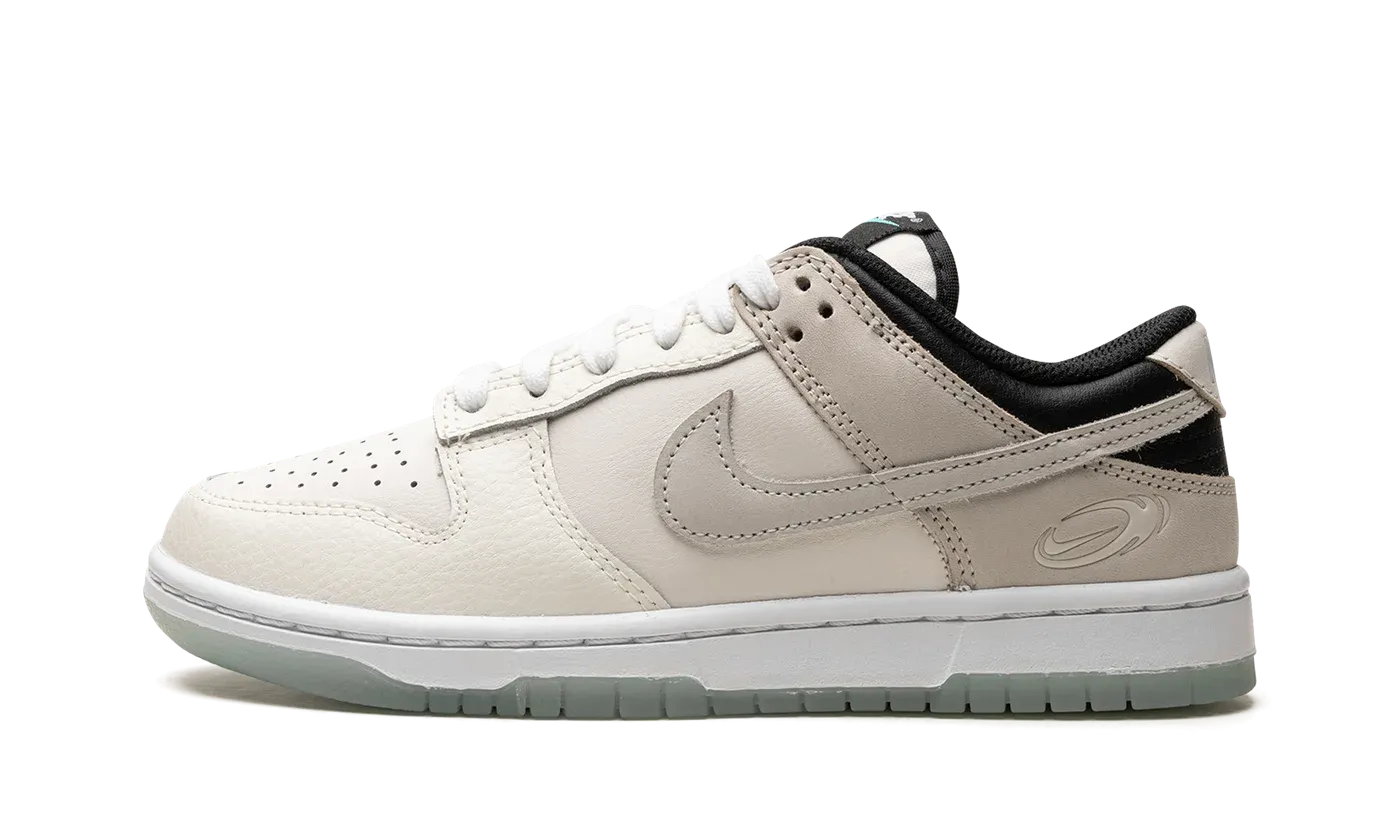 DUNK LOW WMNS "Supersonic" FN7646 030