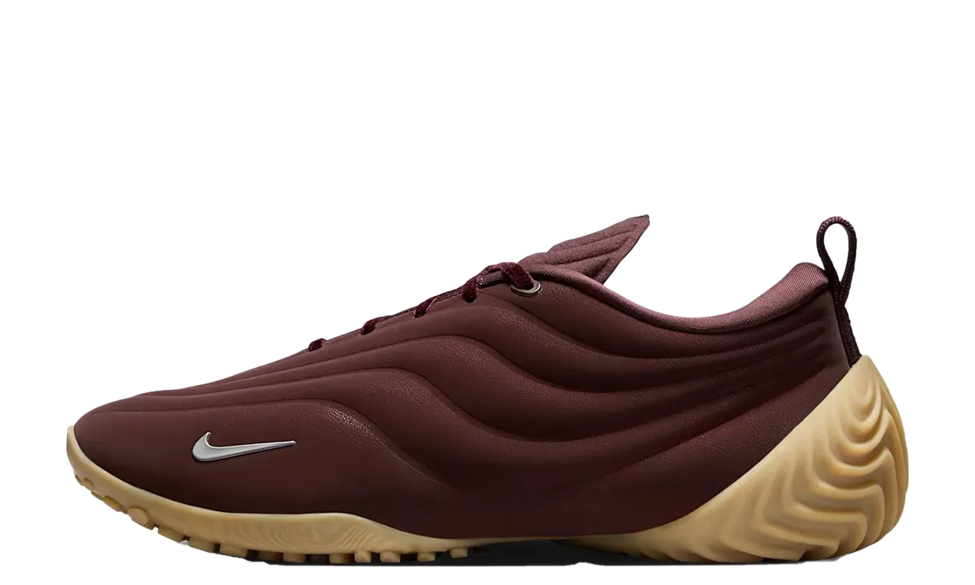 Astra Ultra WMNS "Burgundy Crush / Gum" FZ5778 600