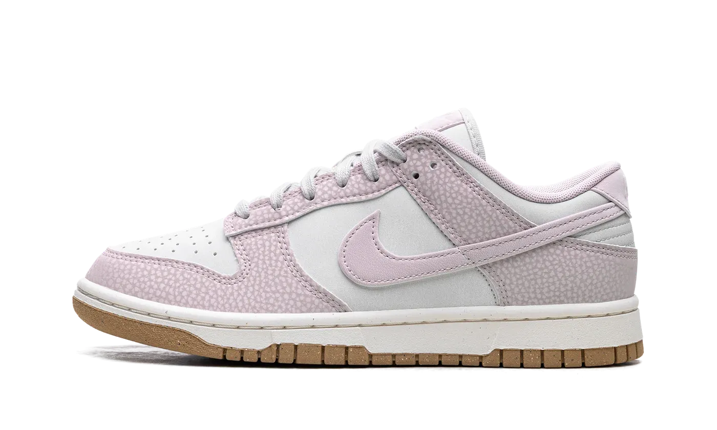 Dunk Low WMNS "Platinum Violet" FN6345 001