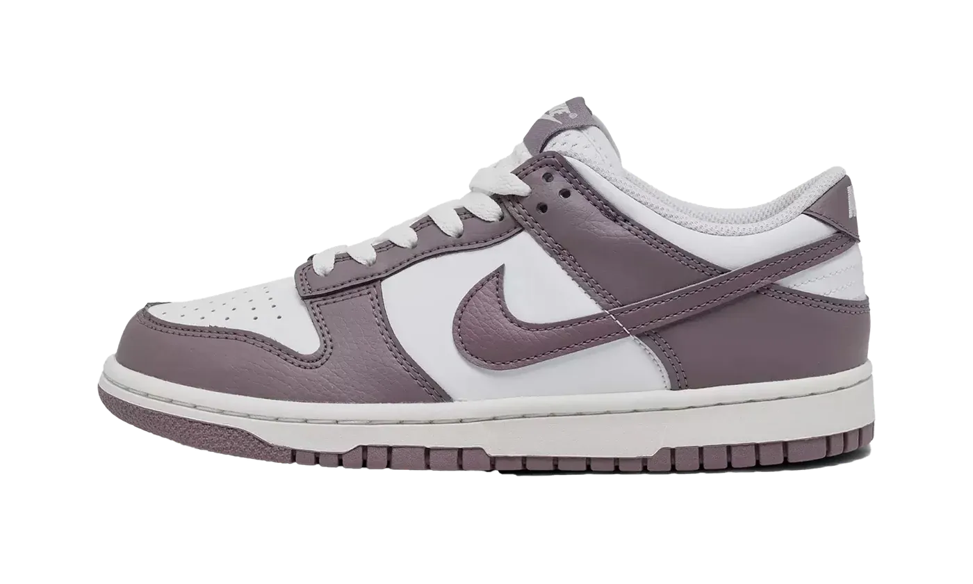 Dunk Low GS "Taupe Grey" IB2887 200