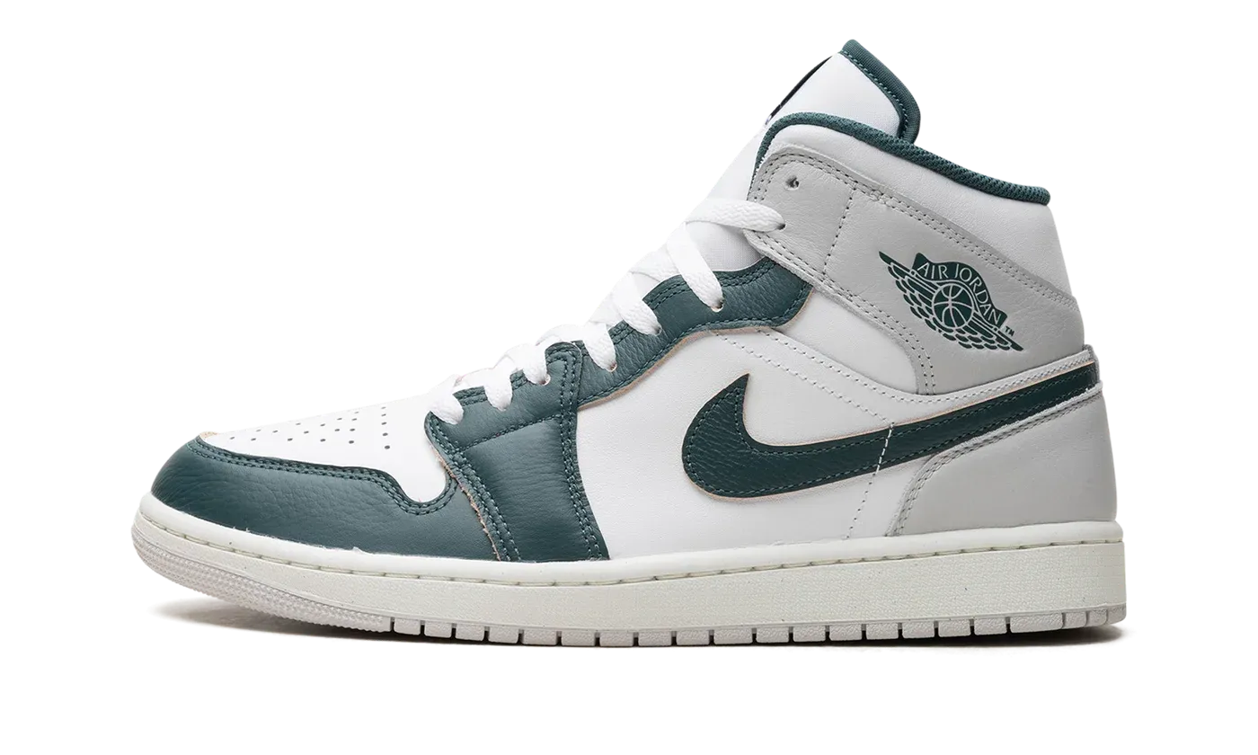 Air Jordan 1 "Oxidized Green" FQ7720 103